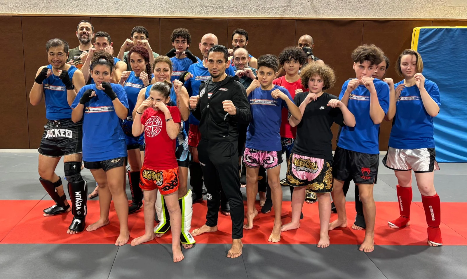 Groupe des stagiaires Muay Thaï JKD Meudon